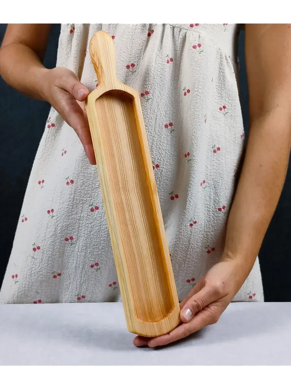 Деревянная менажница для нарезки, подачи из кедра