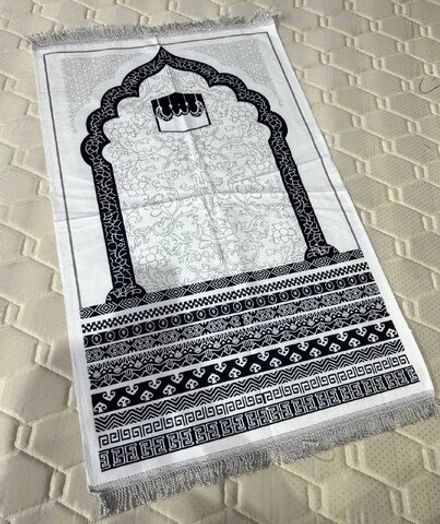 Жайнамаз Шамок