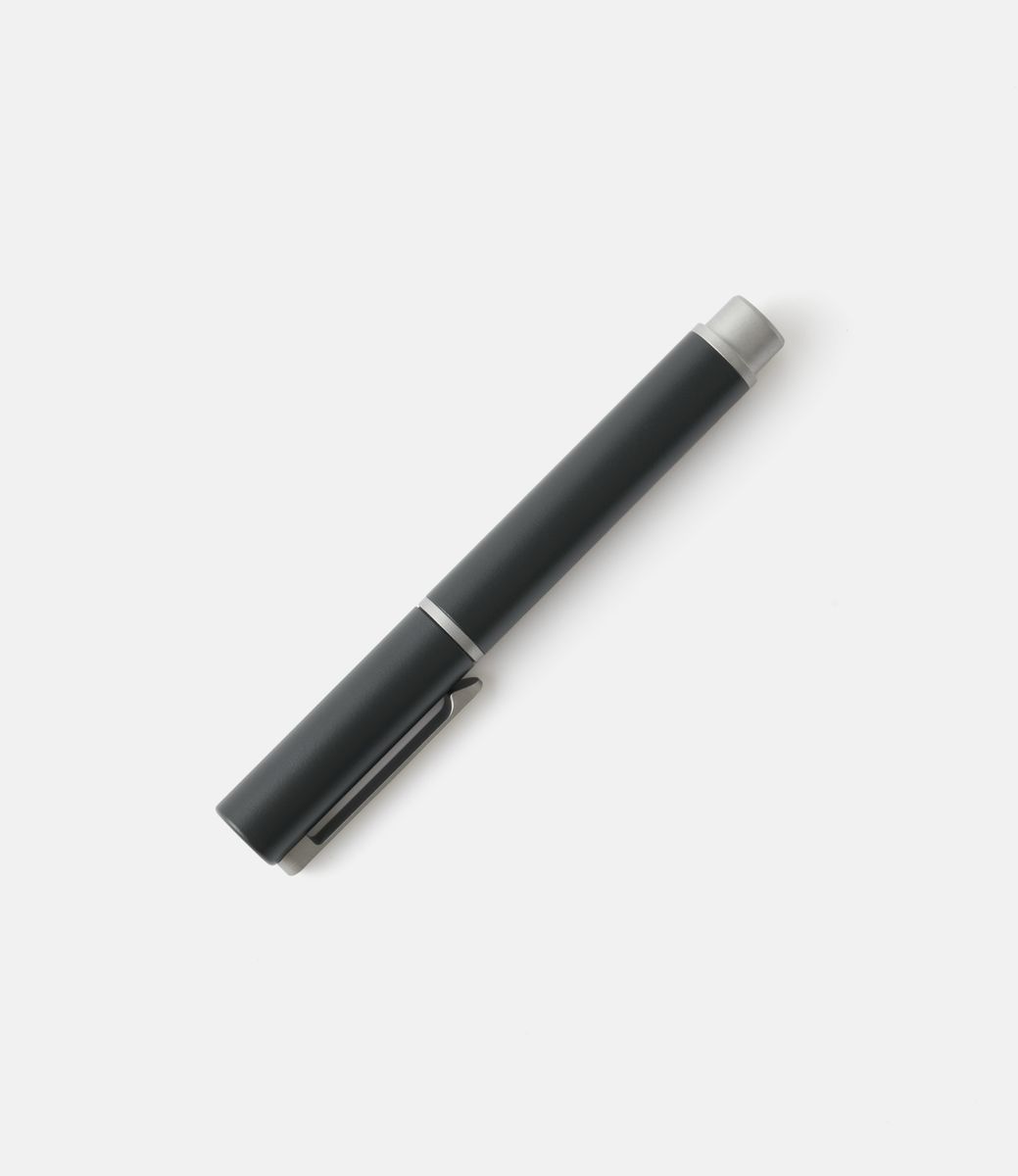 TEC Accessories Hi-Markr Titanium Black Pocket Clip Cup — титановый маркер-текстовыделитель