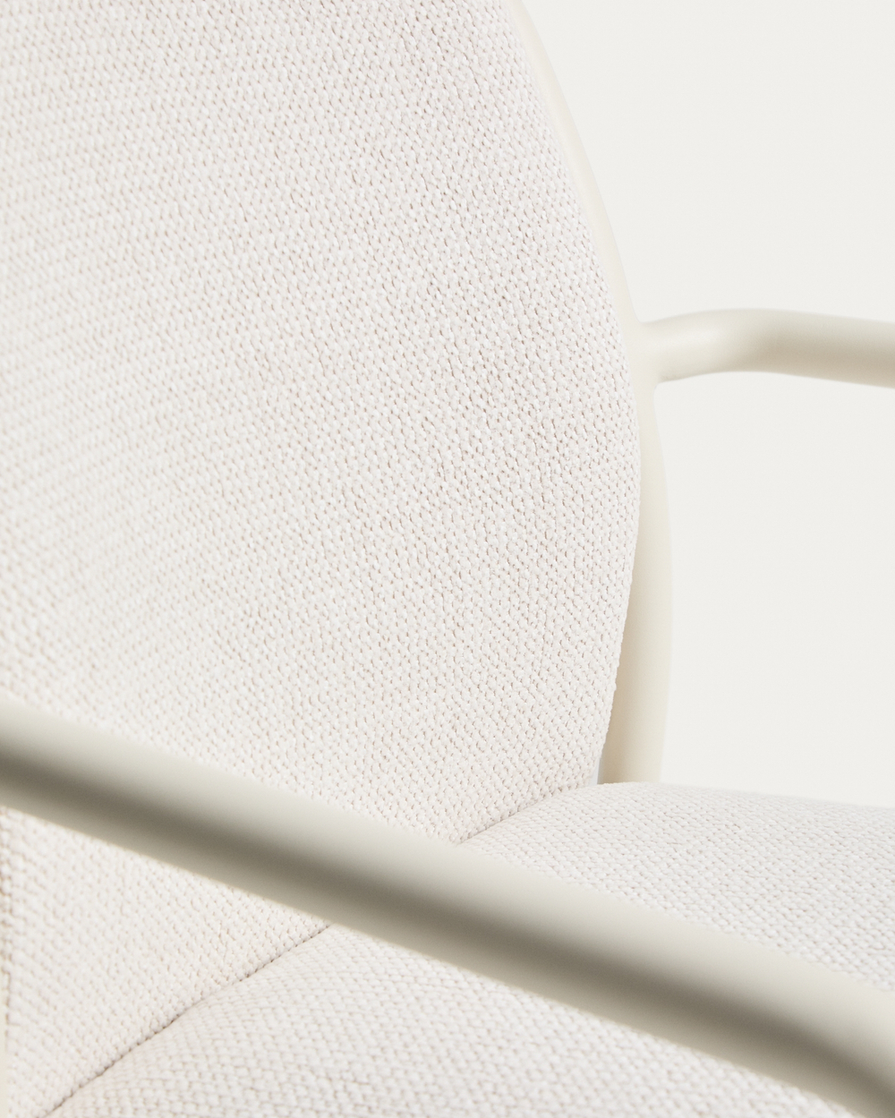 Уличный стул Linosa из бежевого алюминия с бежевой подушкой