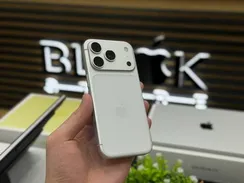 Б/У Телефон Apple IPhone 17 Pro 256Gb Silver 100% (KGX2Q6LQY5)