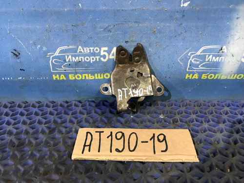 Замок багажника TOYOTA CARINA E 1996