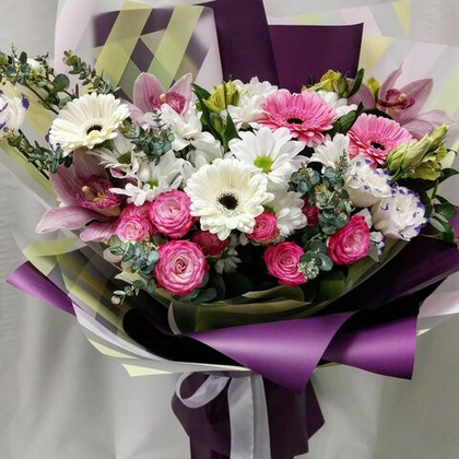 Букет «Свидание в Париже»