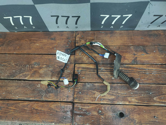 Проводка двери задней правой Mazda 3 (BK) 02-09 Б/У Оригинал B32H67220C