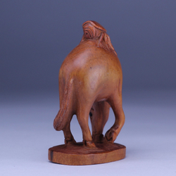 Нэцкэ Лошадь и жук