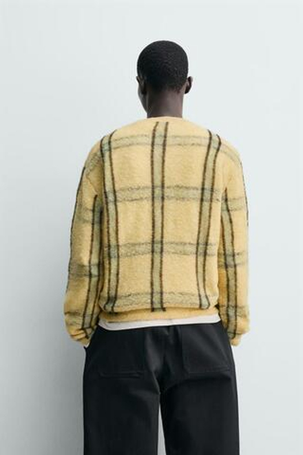 ZARA ЖАККАРДОВЫЙ СВИТЕР СВОБОДНОГО КРОЯ В ПОЛОСКУ, ЖЕЛТЫЙ