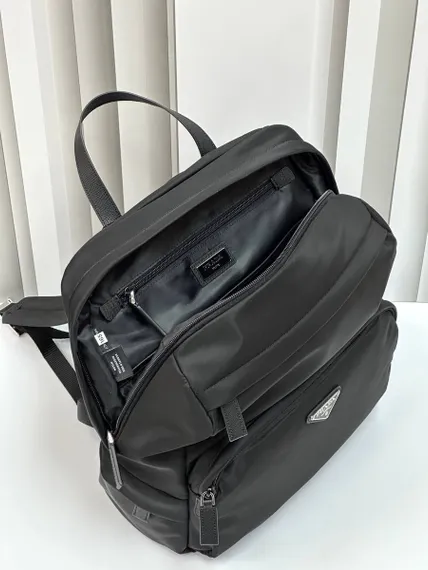 Текстильный рюкзак Prada