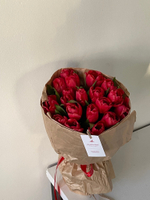 Букет из 19 красных тюльпанов