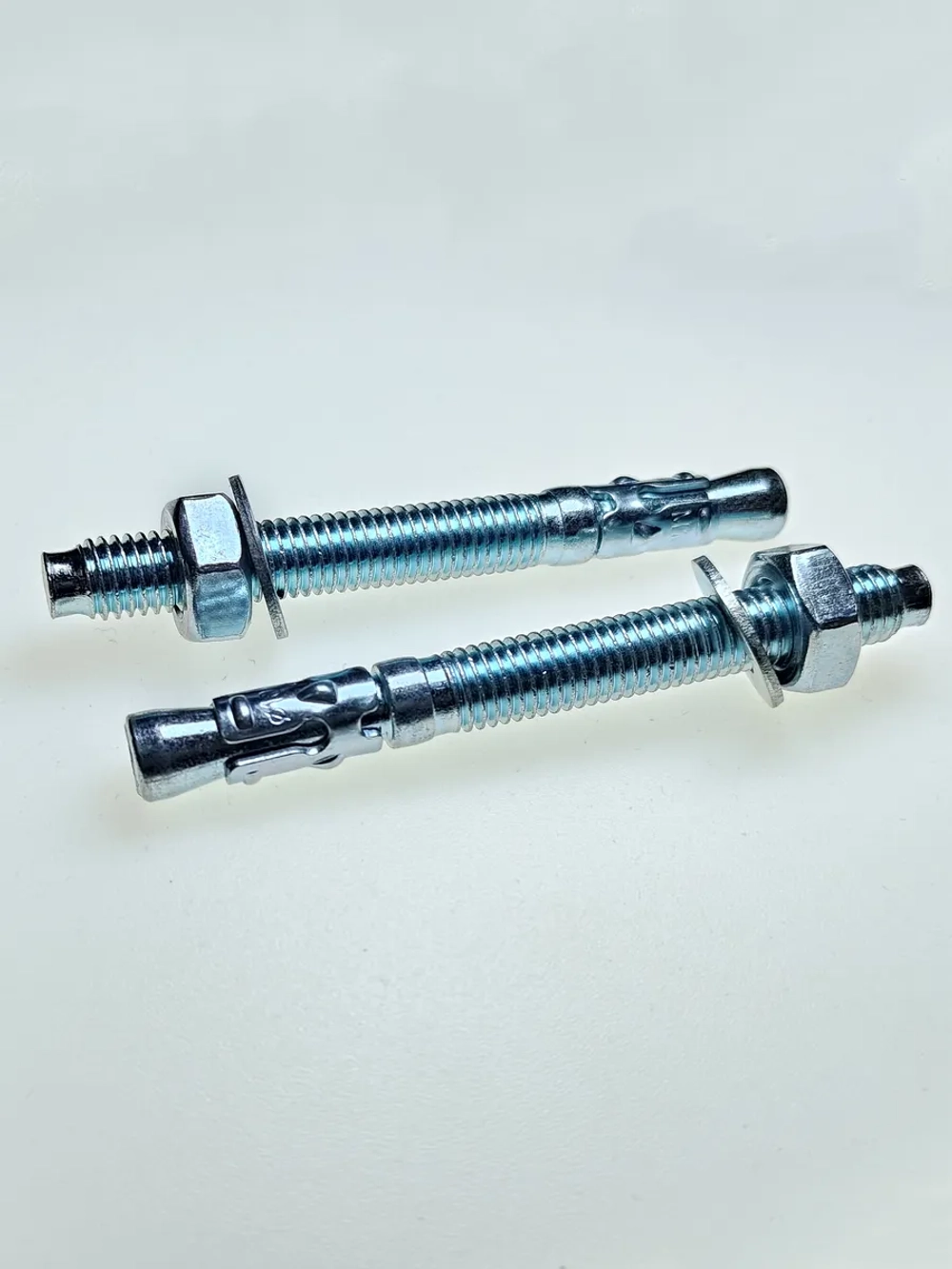 10x95 БЦ клиновой анкер (20 шт.)