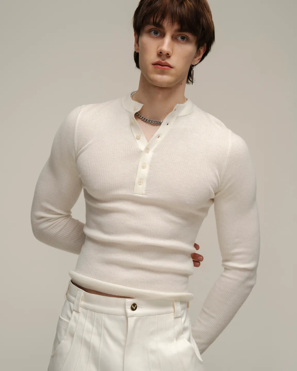 Кремовый лонгслив 