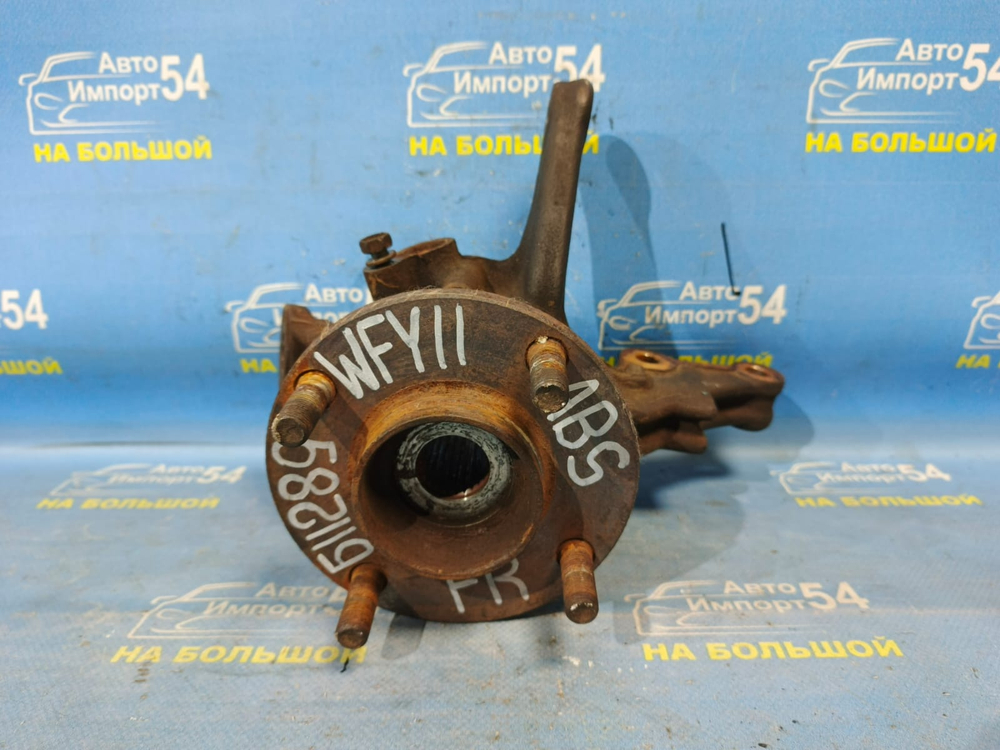 Ступица передняя правая NISSAN WINGROAD 1999-2005