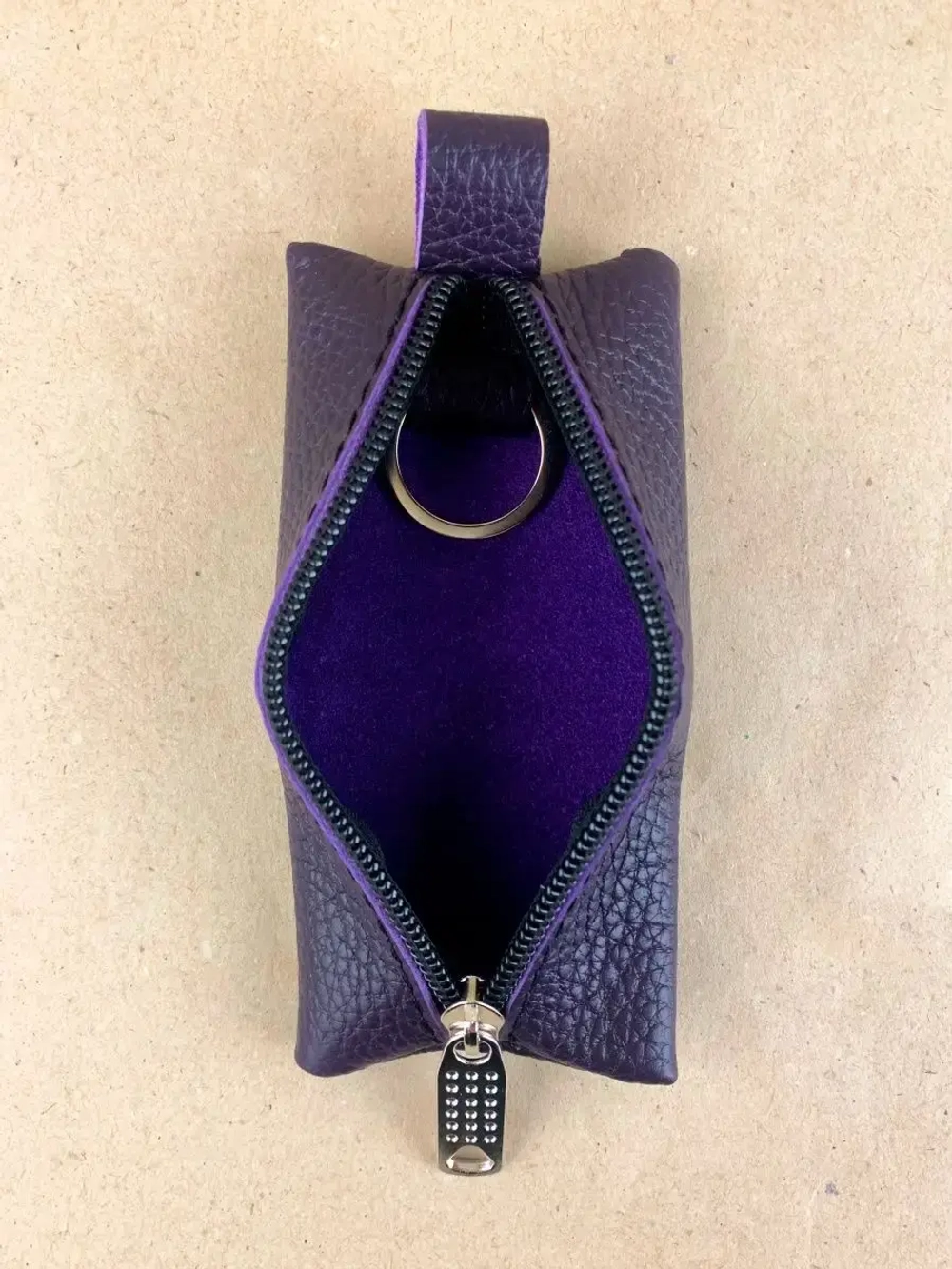 Ключница карманная кожаная