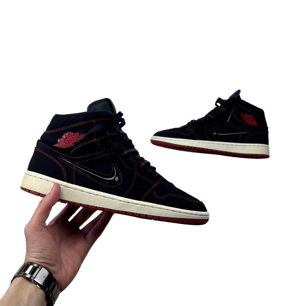Кроссовки Air Jordan 1 Come Fly