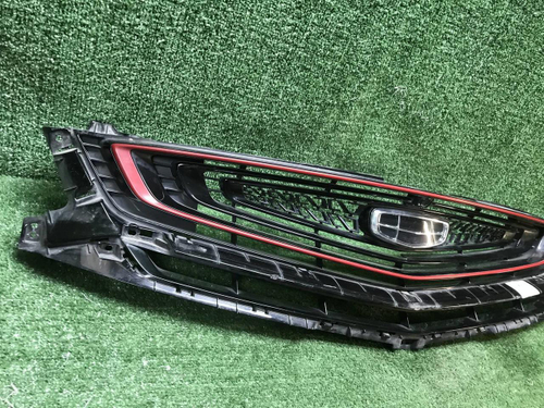 Решетка радиатора Geely Coolray (2019-2024)