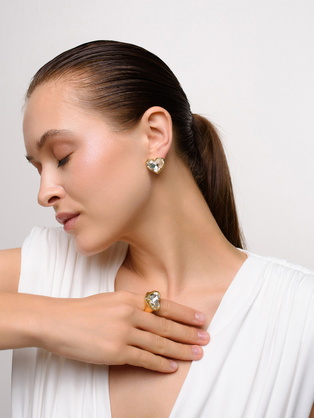 Кольцо White Heart Crystal Gold