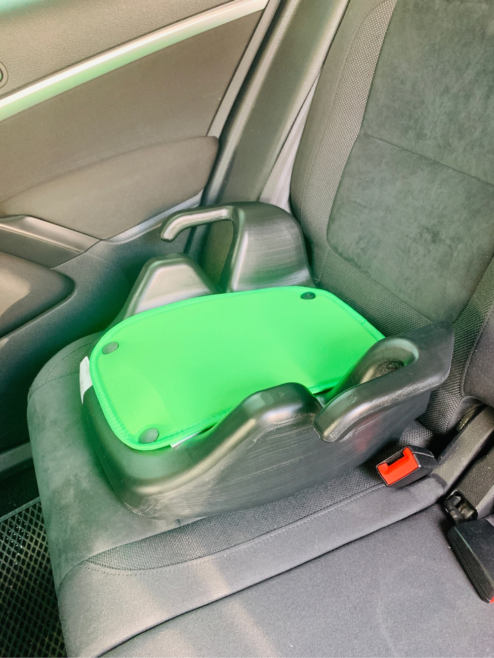 Автокресло (бустер) PL 311 ПК (28. GREEN)