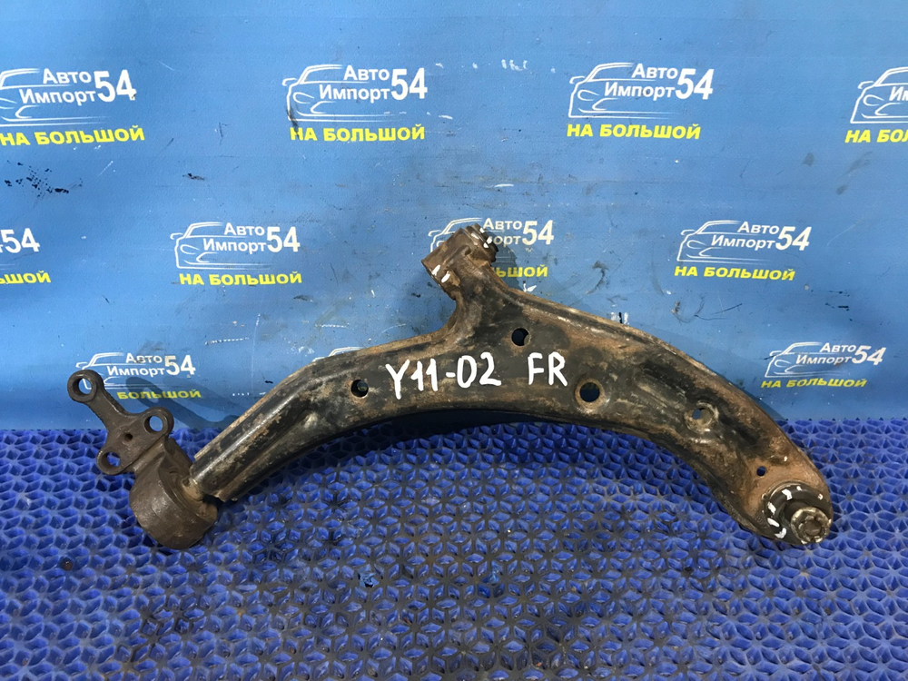 Рычаг передний правый NISSAN AD 1999