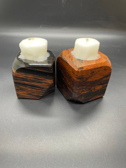 Подсвечник обсидиановый скругленный