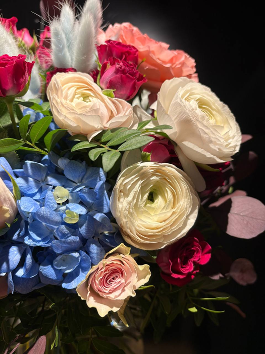 Букет "В гостях у сказки"