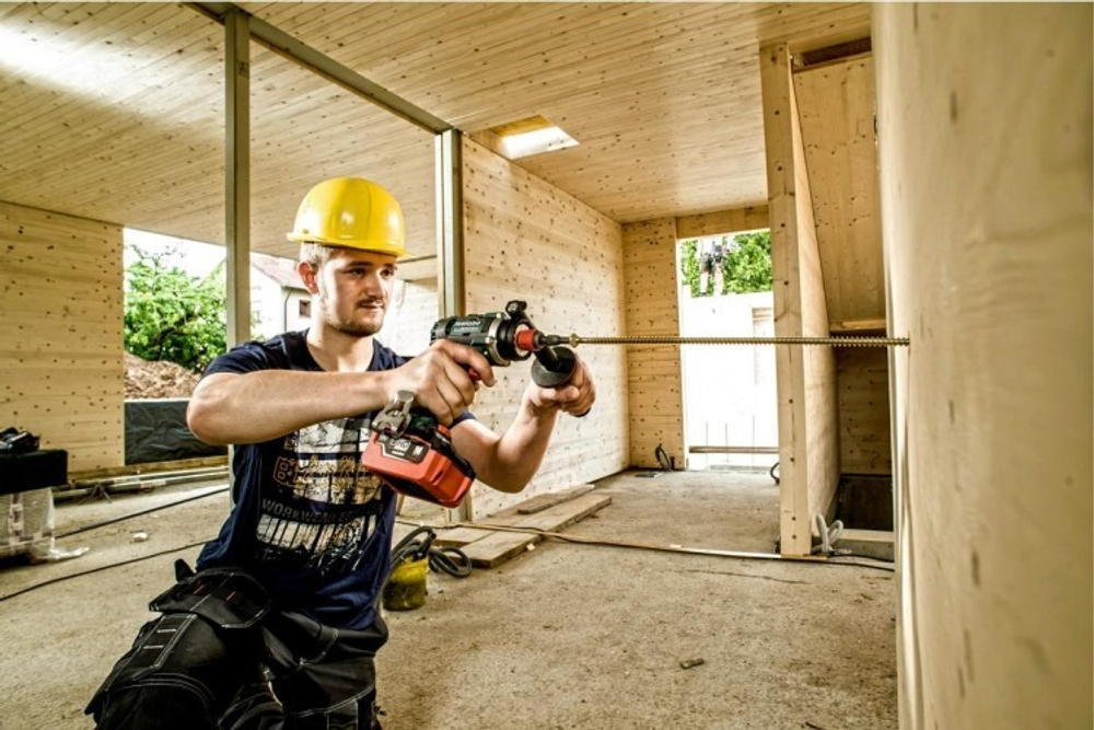 Аккумуляторная дрель-шуруповерт METABO BS 18 LTХ BL Quick i 2x5,5 Ач,X3 бесщеточная 602351770