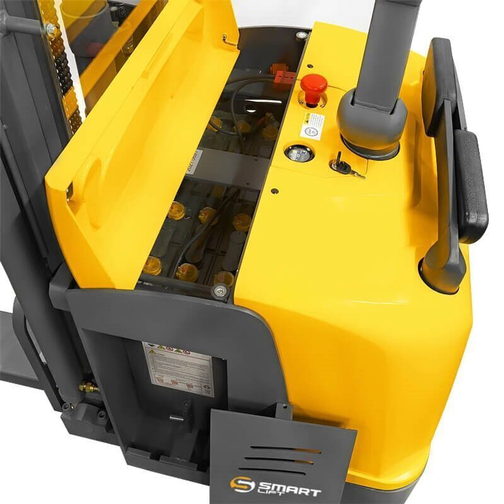 Штабелер электрический самоходный CDDK15-II (1500 кг; 5,6 м; 24 В / 300Ач) SMARTLIFT (SMART) 64-5030