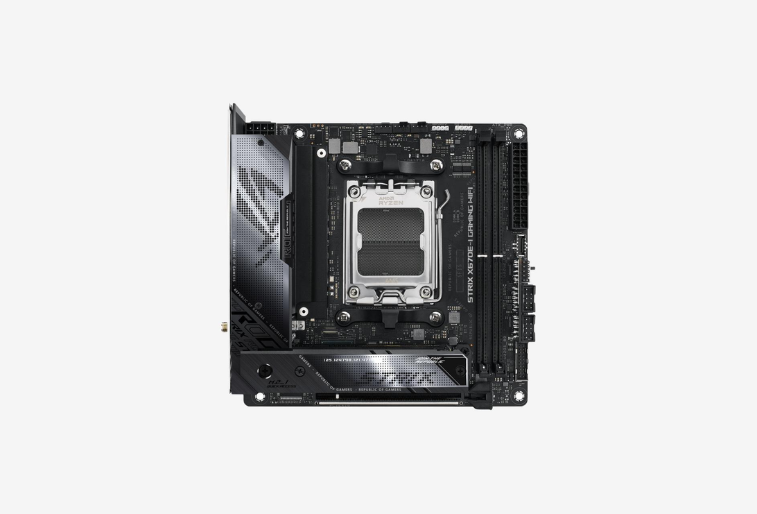 ROG STRIX X670E-I GAMING WIFI_01251120120511