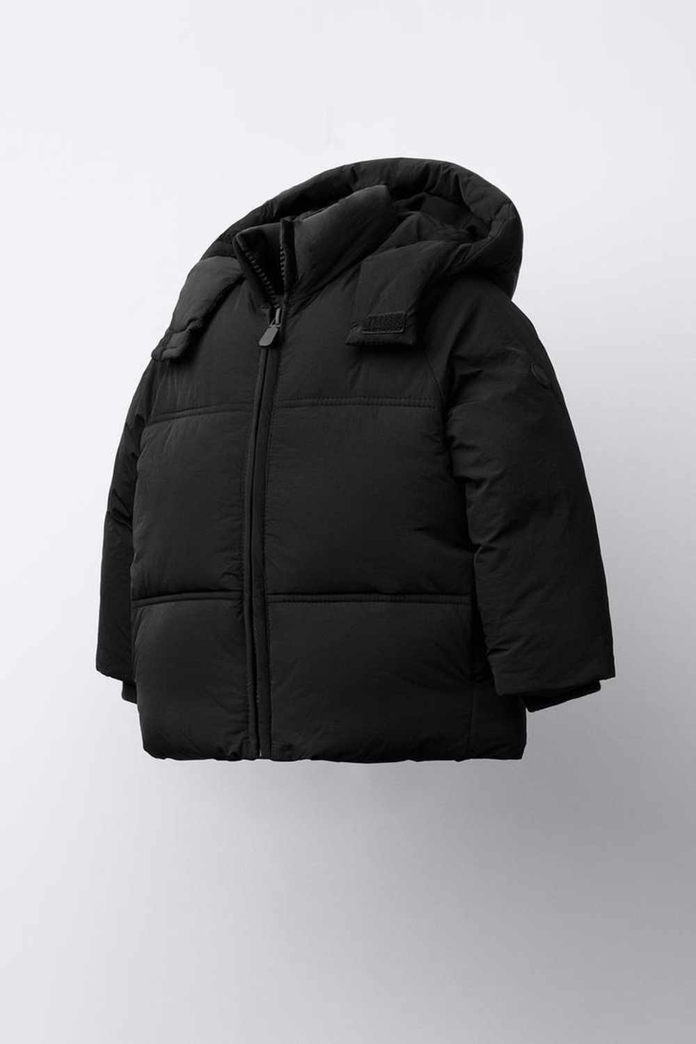 ZARA СТЕГАНАЯ КУРТКА С КАПЮШОНОМ WATER REPELLENT, ЧЕРНЫЙ