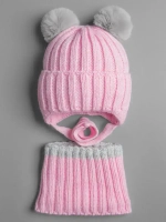 Шапка зимняя для девочки со снудом и помпонами