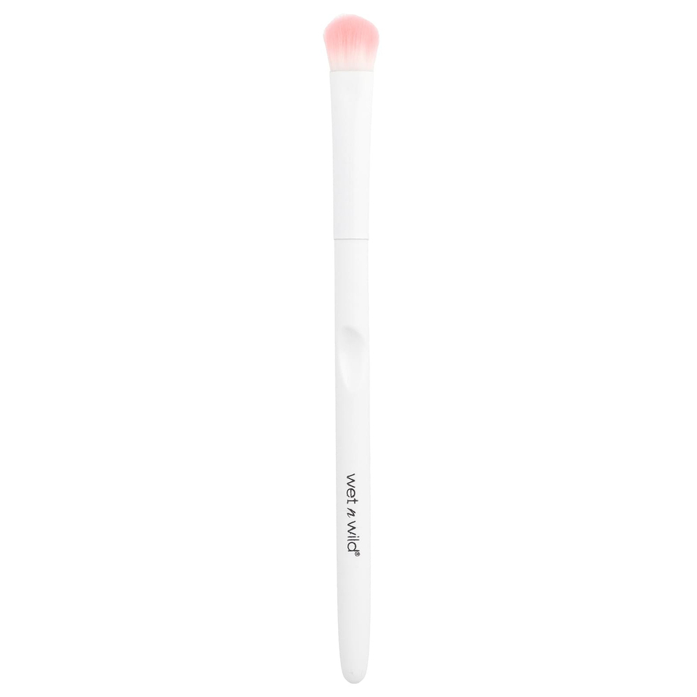 wet n wild, большая кисть для нанесения теней, C786, 1 шт.