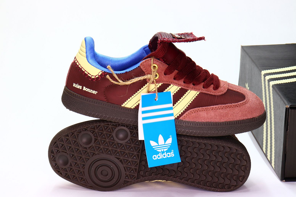 Кроссовки нат. Кожа (36-41)р. / шт. A223-1355