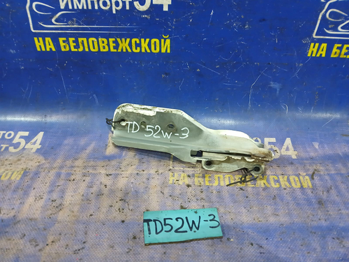 Петля капота правая SUZUKI ESCUDO 2000