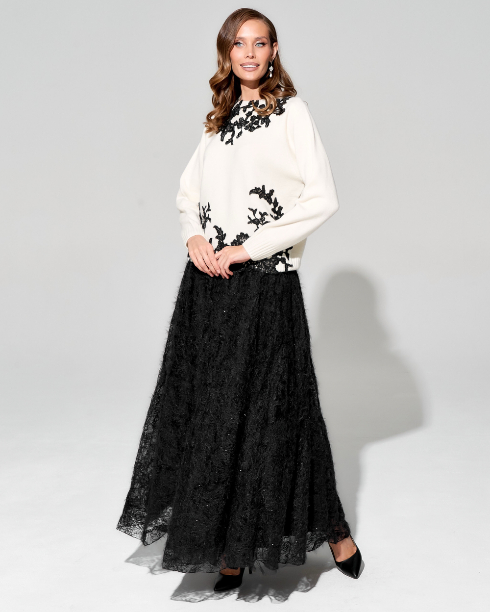 Кашемировый джемпер с отделкой кружевом