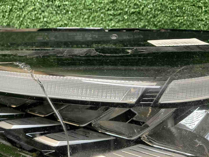 Фара левая Geely Coolray (2023-н.в.) LED