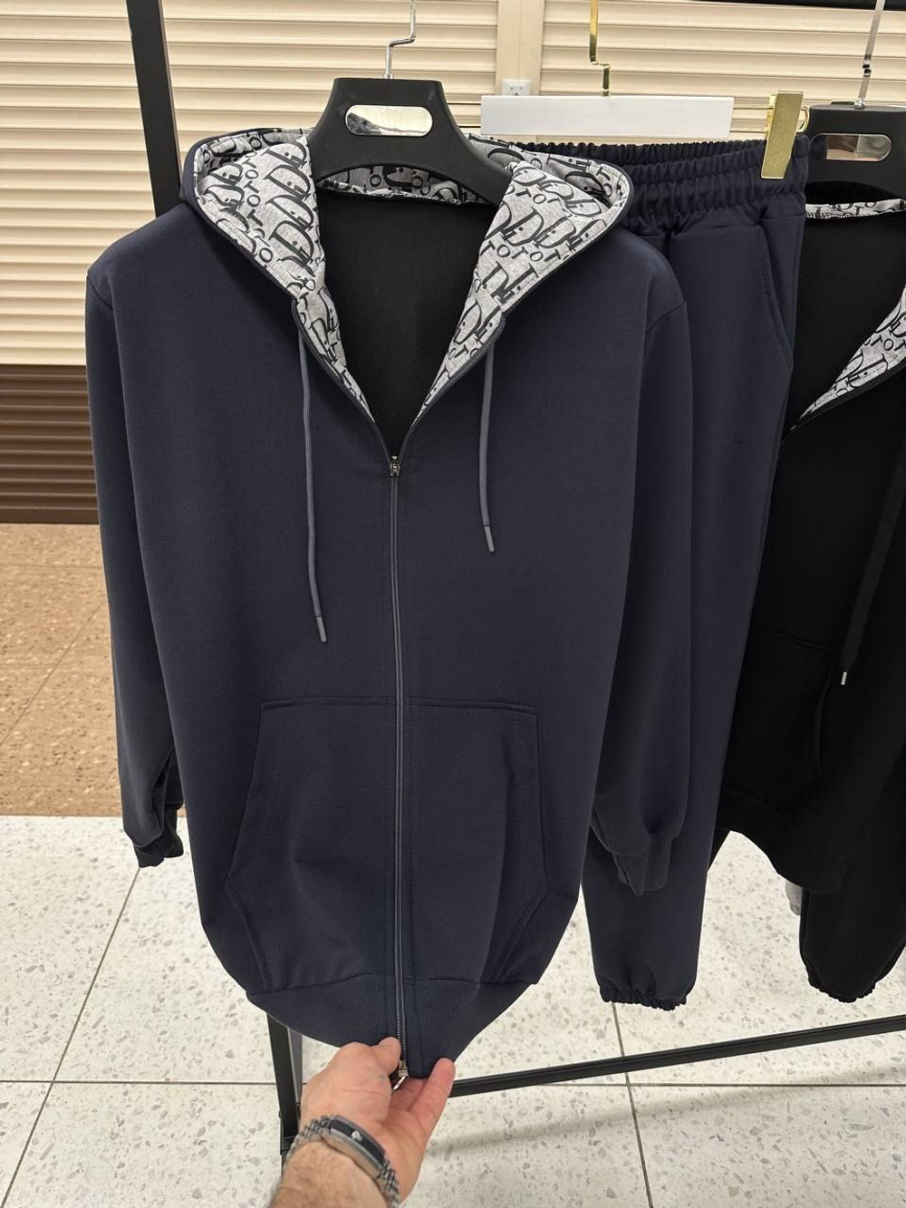 Мужской спортивный костюм-двойка