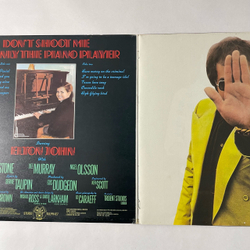 Винтажная виниловая пластинка LP Elton John Don't Shoot Me I'm Only The Piano Player (Англия 1973)