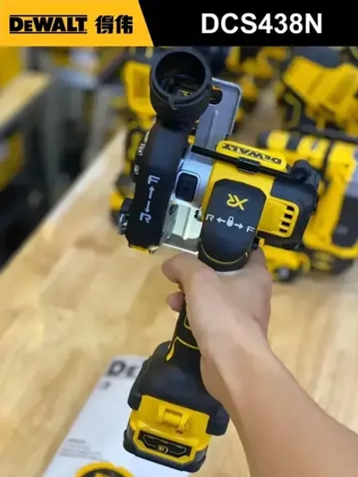 DEWALT Мини циркулярная пила аккумуляторная DCS438N 20B,220000 об/мин, 76 мм (совместим с 3 дисками)