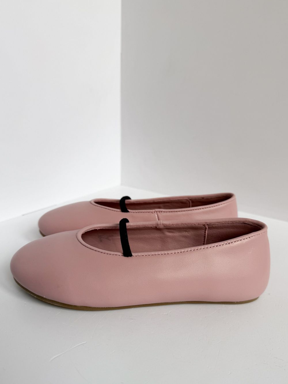 Новые кожаные туфли балетки Age of Innocence, 29