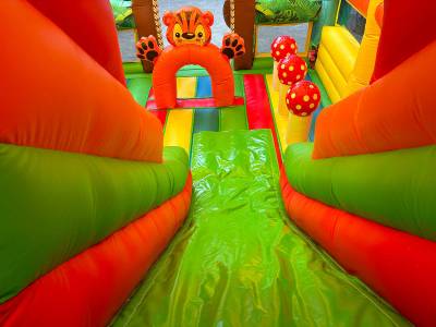 Коммерческий надувной батут «Страна Сафария 3» 8*6*6 м