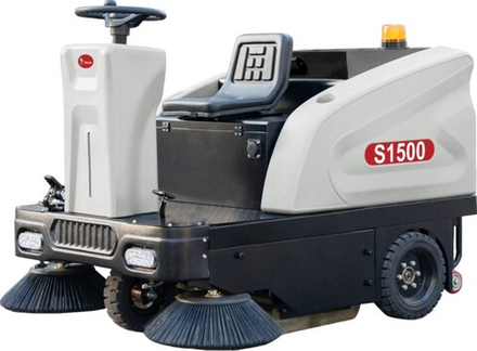 Машина подметальная XGroup S1500 с сиденьем для оператора S1500-L80