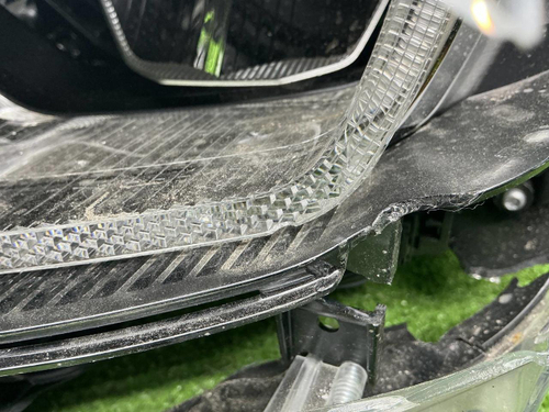 Битая Фара левая BMW 5er G30 (17-20) Adaptive LED