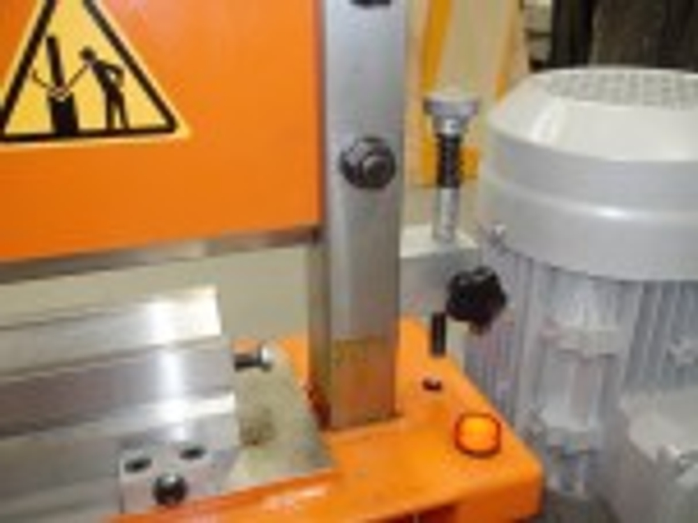 Станок листогибочный STALEX HBV-48A гидравлический