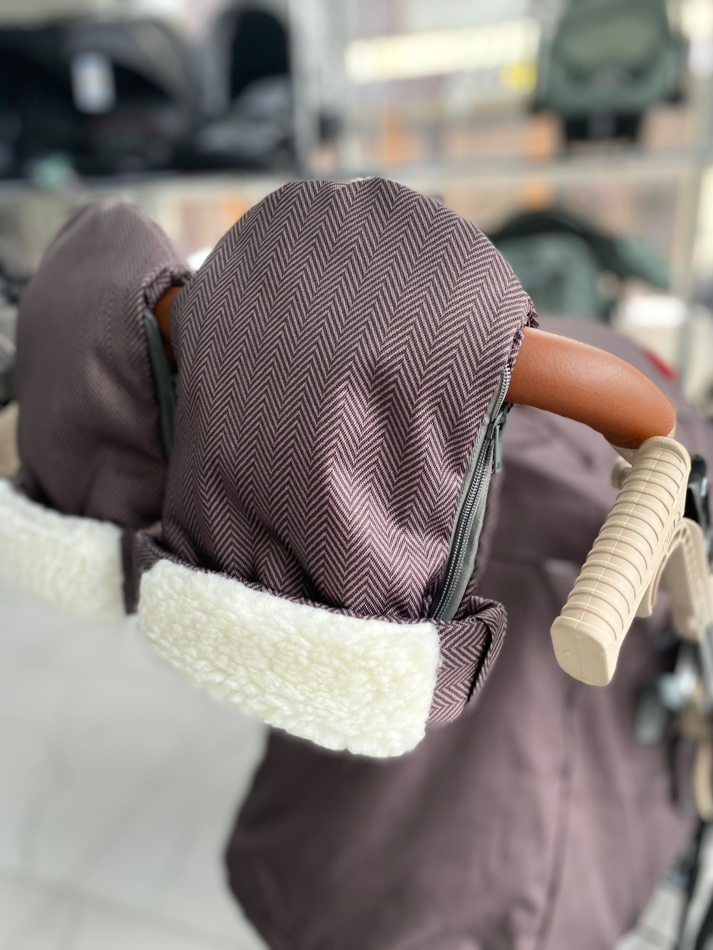 Коляска комбинированная «Ника Детям 7-8K» в ёлочку коричневый (арт. НД7-8K/2)