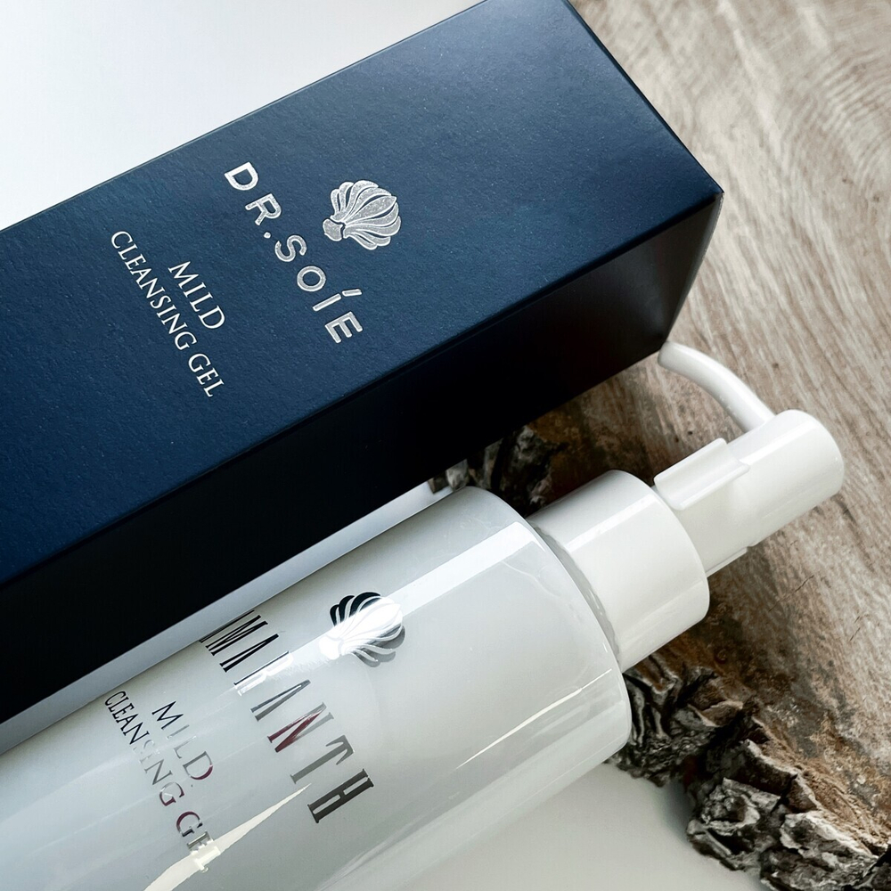 Мягкий гель для снятия макияжа и умывания 2 в 1 AMARANTH Dr.Soie Mild Cleansing Gel
