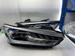 BYD Qin Plus LED передняя фара (оригинал,)