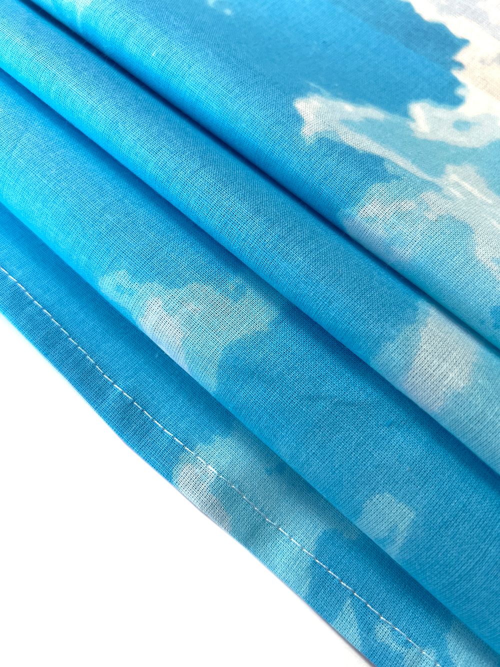 Постельное белье перкаль Сказка "Сlouds" семейное Наволочка 50х70 см 2 шт Простынь на резинке 160x200 см Пододеяльник 145x215 см 2шт