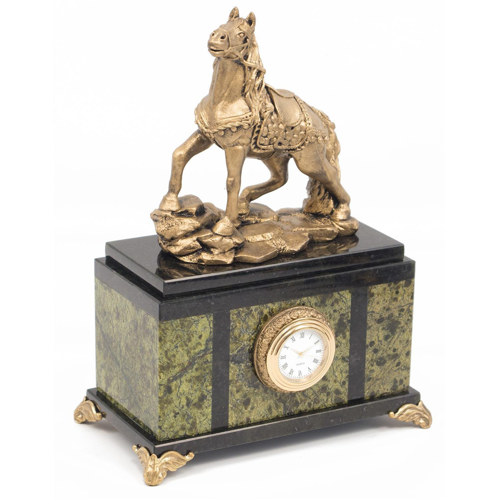 Часы "Конь" змеевик статуэтка мрамолит 175х100х230 мм 2550 гр. R117678