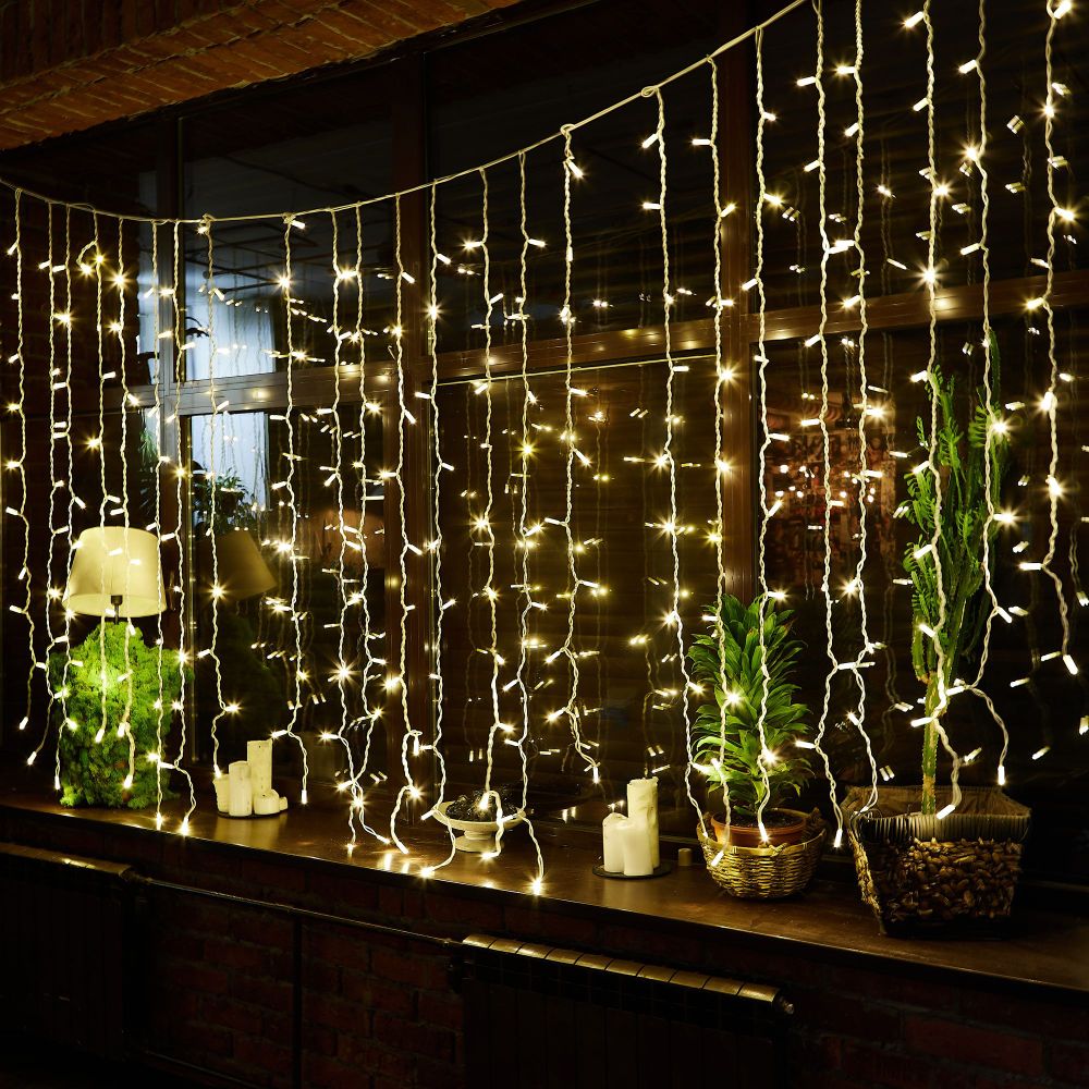 ULD-C2030-240-TWK WARM WHITE IP67 Занавес светодиодный с эффектом мерцания. 3х2м. Соединяемый. 240 светодиодов. Теплый белый свет. Провод белый. TM Uniel.