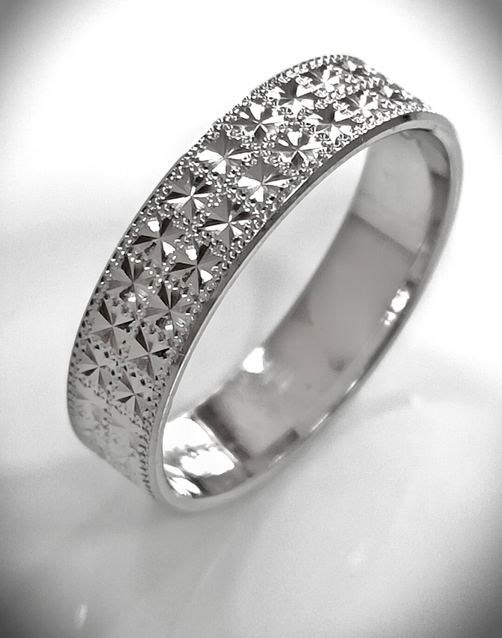 Кольцо ювелирное Эстерелла