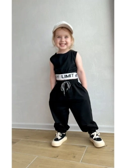 Костюм спортивный