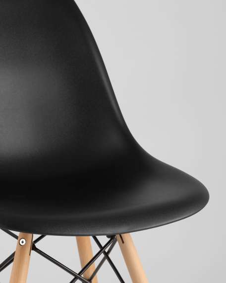 Стул Eames Style DSW черный (разборный каркас)